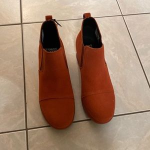 Sorel women’s evie pull-on Suede Bootie